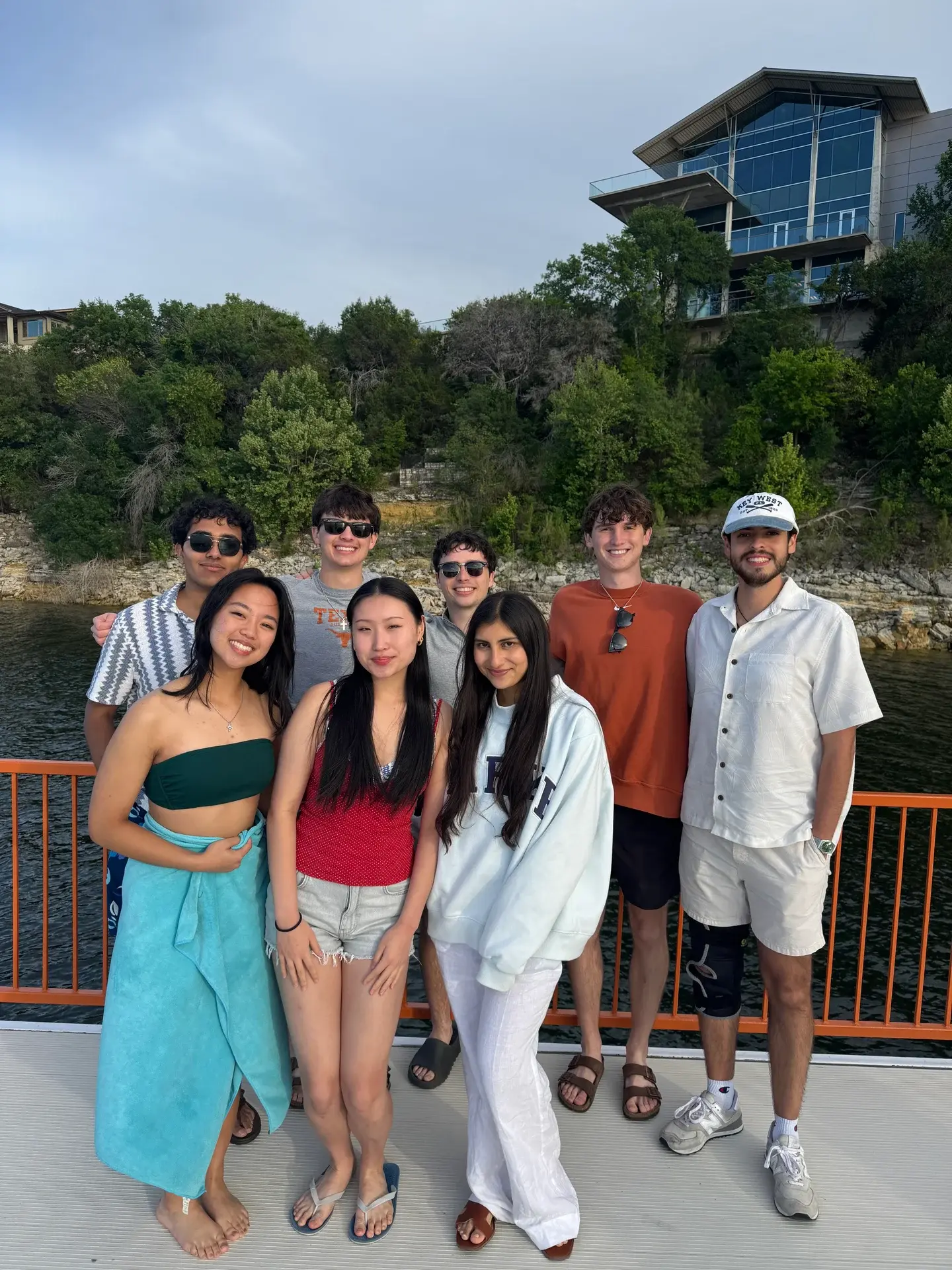 A group of WMSO members together on the water.